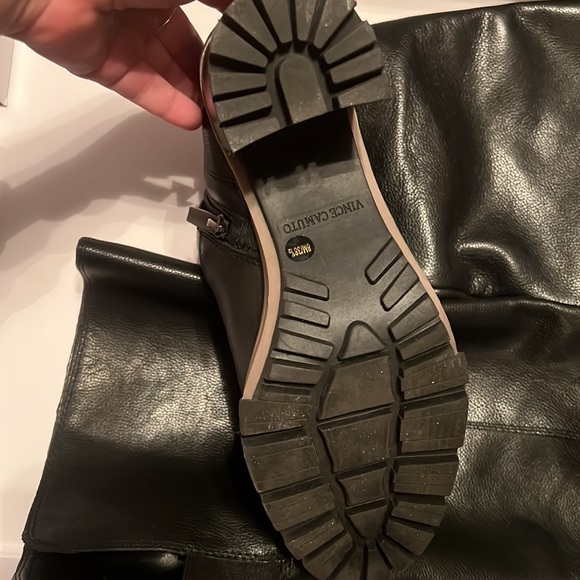 Vince Camuto Dasemma Black Over The Knee Chunky Heel Leather Boot (Black, 8) - Picture 2 of 8